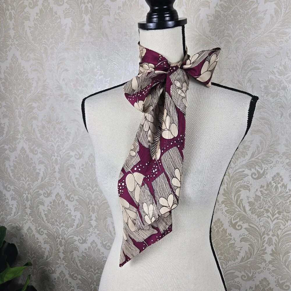 Long Narrow Scarf Purse Twilly Cream Maroon Pattern Angled Ends Neutral Gifts